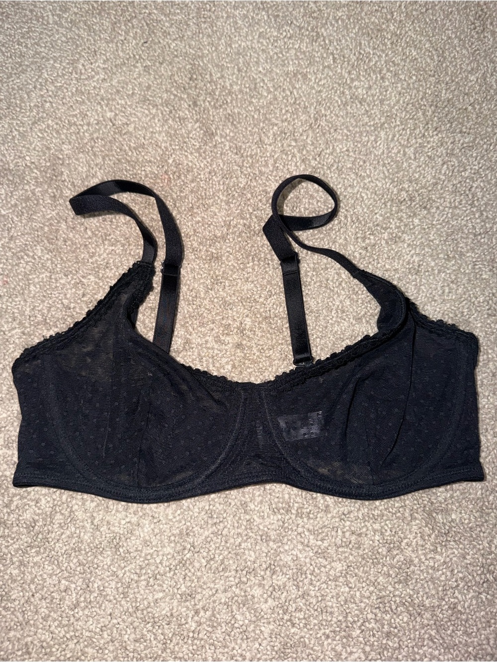 Old Navy Black Lace Trim Underwire Bra